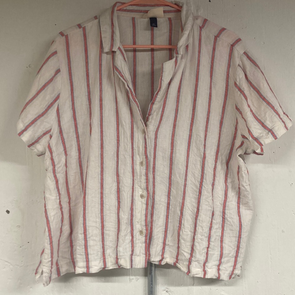 Linen Cropped Shirt